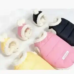 Cappottino per cani "DOT" in pile con cappellino orecchiette