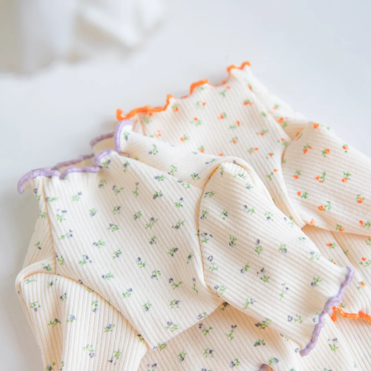 Floral Cotton Ruffled Dog Cat Sweatshirt - immagine 9