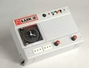 FRAN-PET | Programmatore luce Lux2