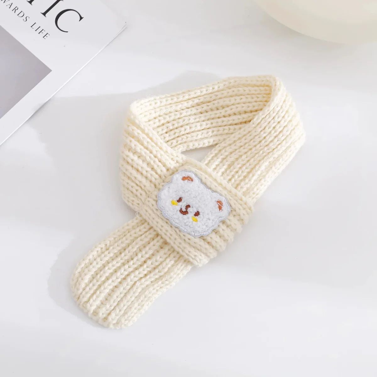 Cute Bear Decor Knitted Dog Cat Scarf - immagine 4