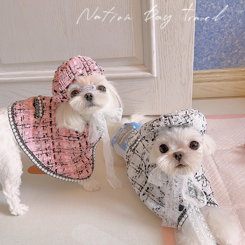 Sweet Pearl Princess Dog Cape with Hat - immagine 2
