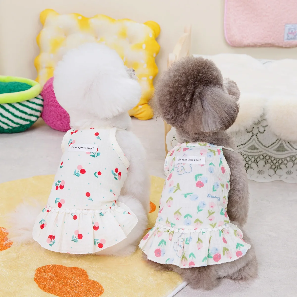 Cherry Rabbit Printed Breathable Dog Cat Dress - immagine 2