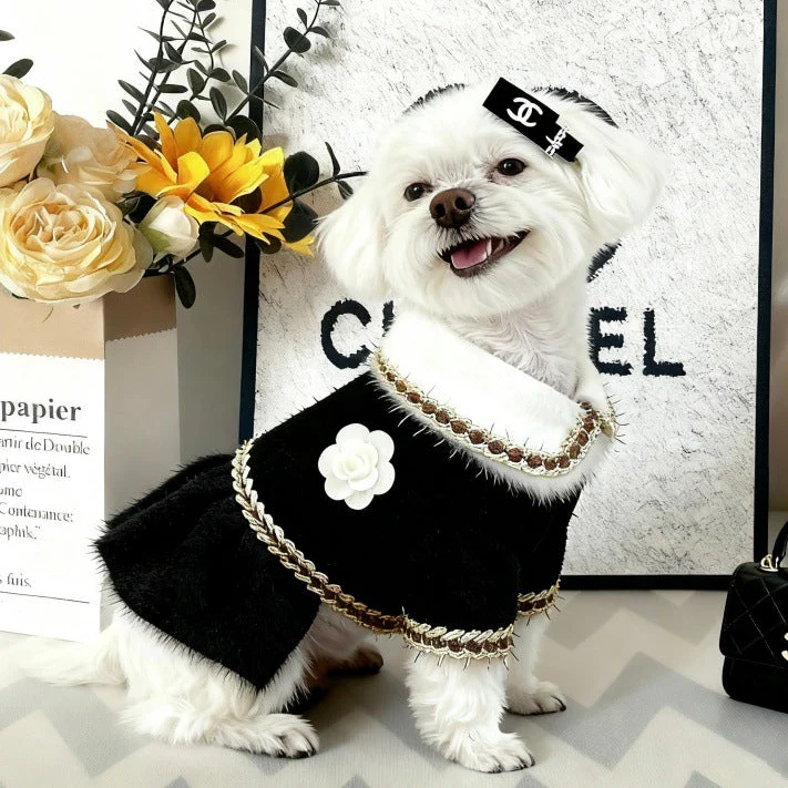 Elegant Flower Buttoned Dog Cat Dress Hat - immagine 2