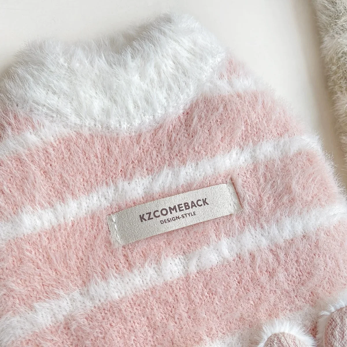 Furry Rabbit Decor Dog Cat Sweater Vest - immagine 9