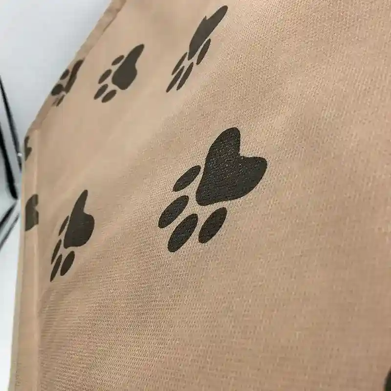 Casetta Tessuto Zampine per Cani e Gatti - Beige 40x43cm - immagine 3